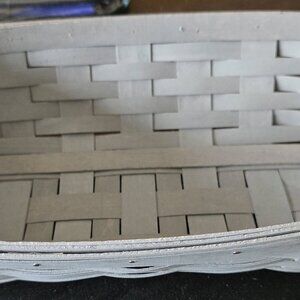 Dresden & Co. Medium Bakery Basket